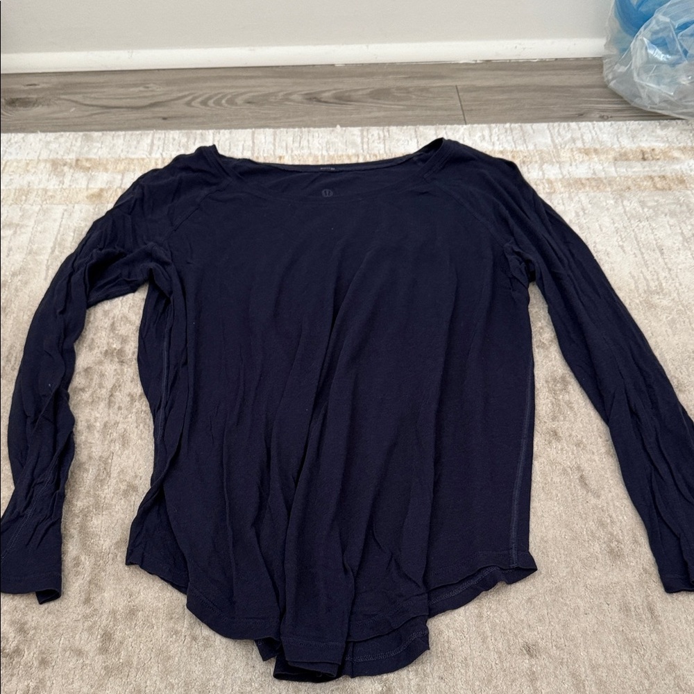 LululemonWomen's Long Sleeve Scoop Neck Top - Navy
